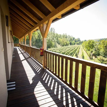 Ve Vinohradě Gasthof *