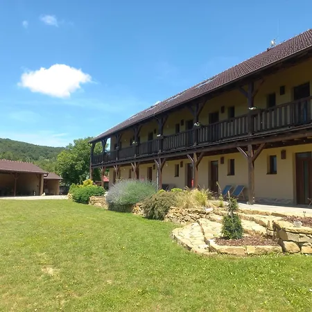 Gasthof Ve Vinohradě