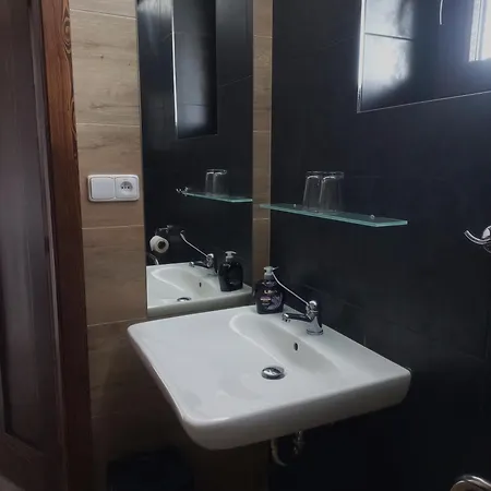 Gasthuis Ve Vinohrade Němčičky