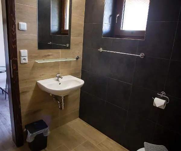 Ve Vinohrade Maison d'hôtes 3*